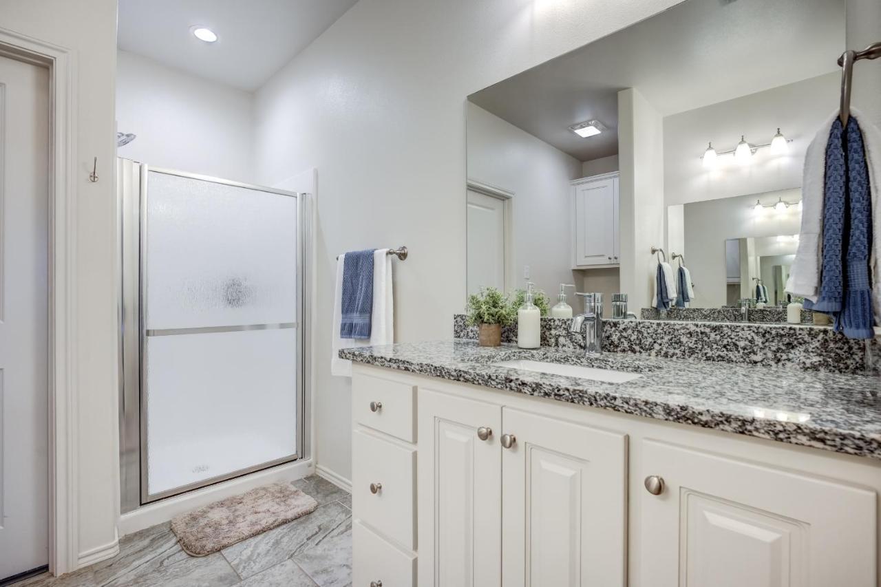 Luxury Lubbock Home Retreat Near Texas Tech Eksteriør billede
