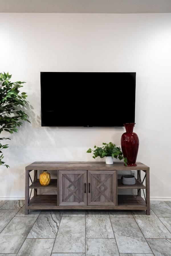 Luxury Lubbock Home Retreat Near Texas Tech Eksteriør billede